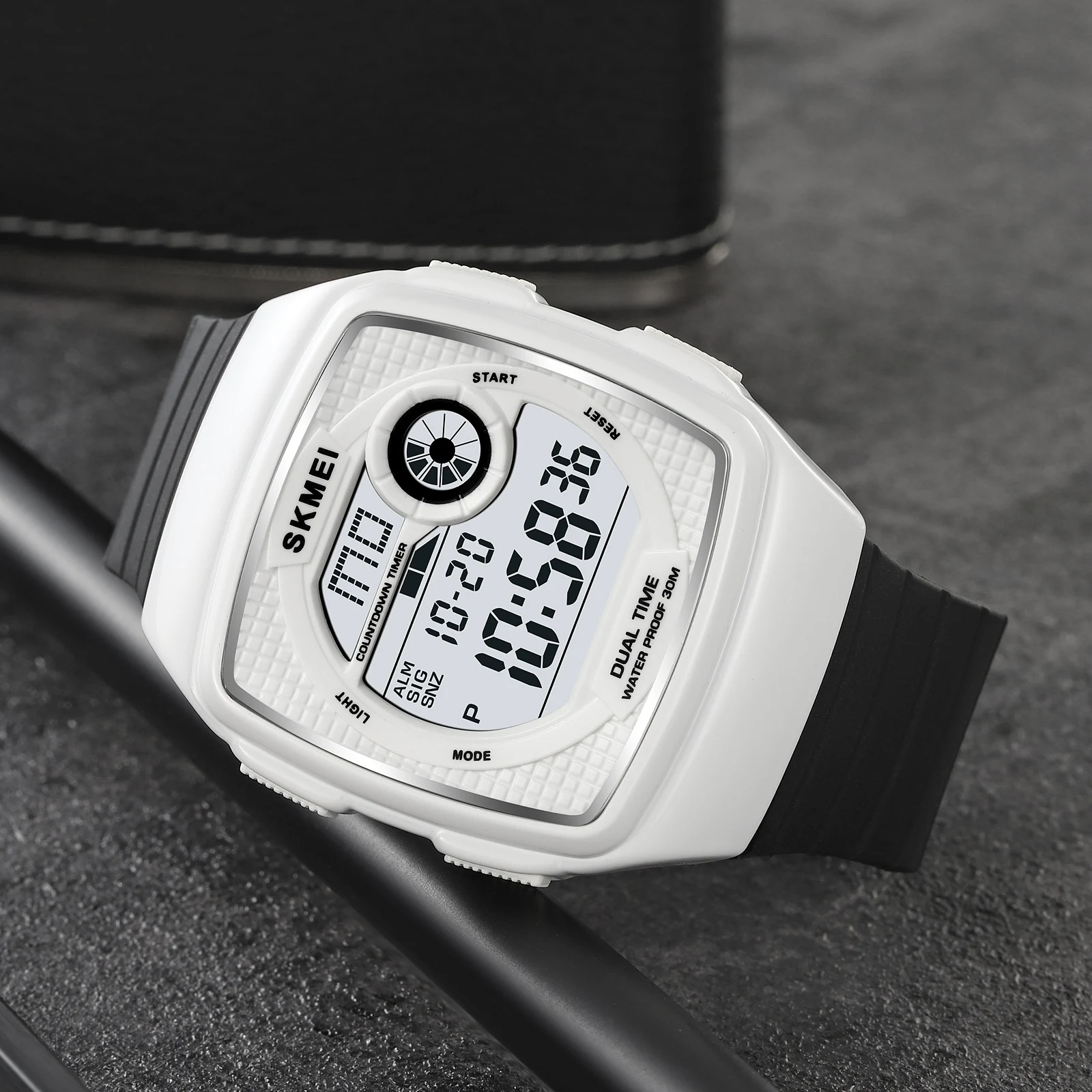 Skmei 1335 cheap digital watch